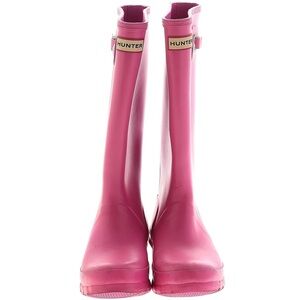 Matte Hunter Pink Boots size 6.5